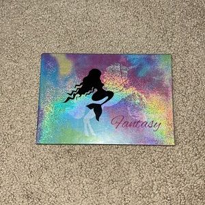 Eyeshadow Palette by Love Lux Beauty